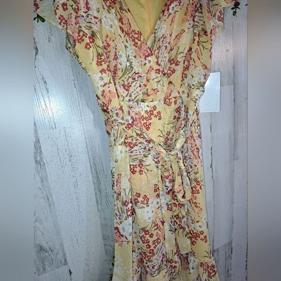 NWT Bleecker 126 Off the Shoulder Dress - Picture 2 of 12